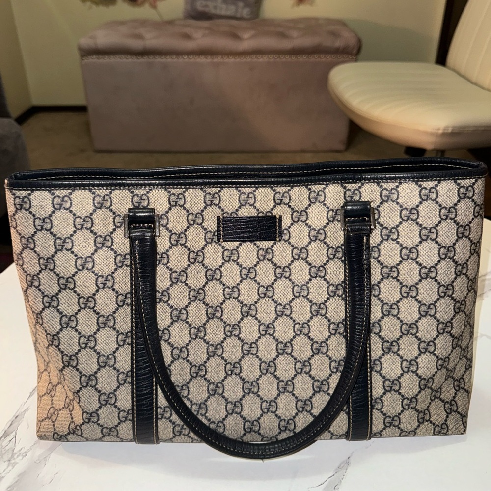 Gucci tote